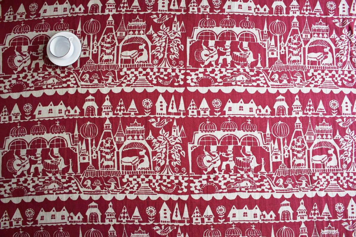 水辺のもてなし　生成×赤